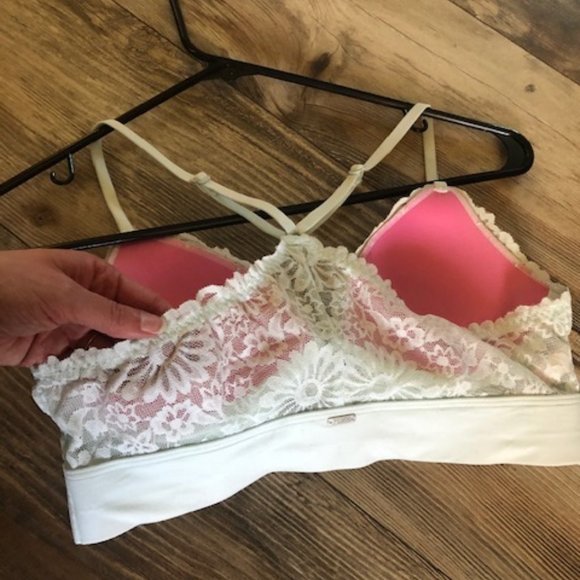 Bundle 3/$15 - VS PINK Bralette - Picture 3 of 3